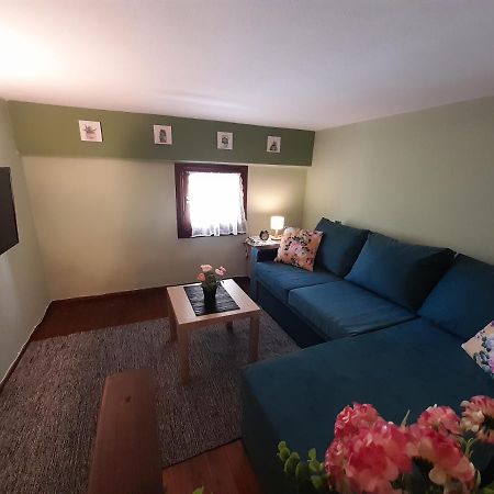 ニキティAngel Houseアパートメント エクステリア 写真